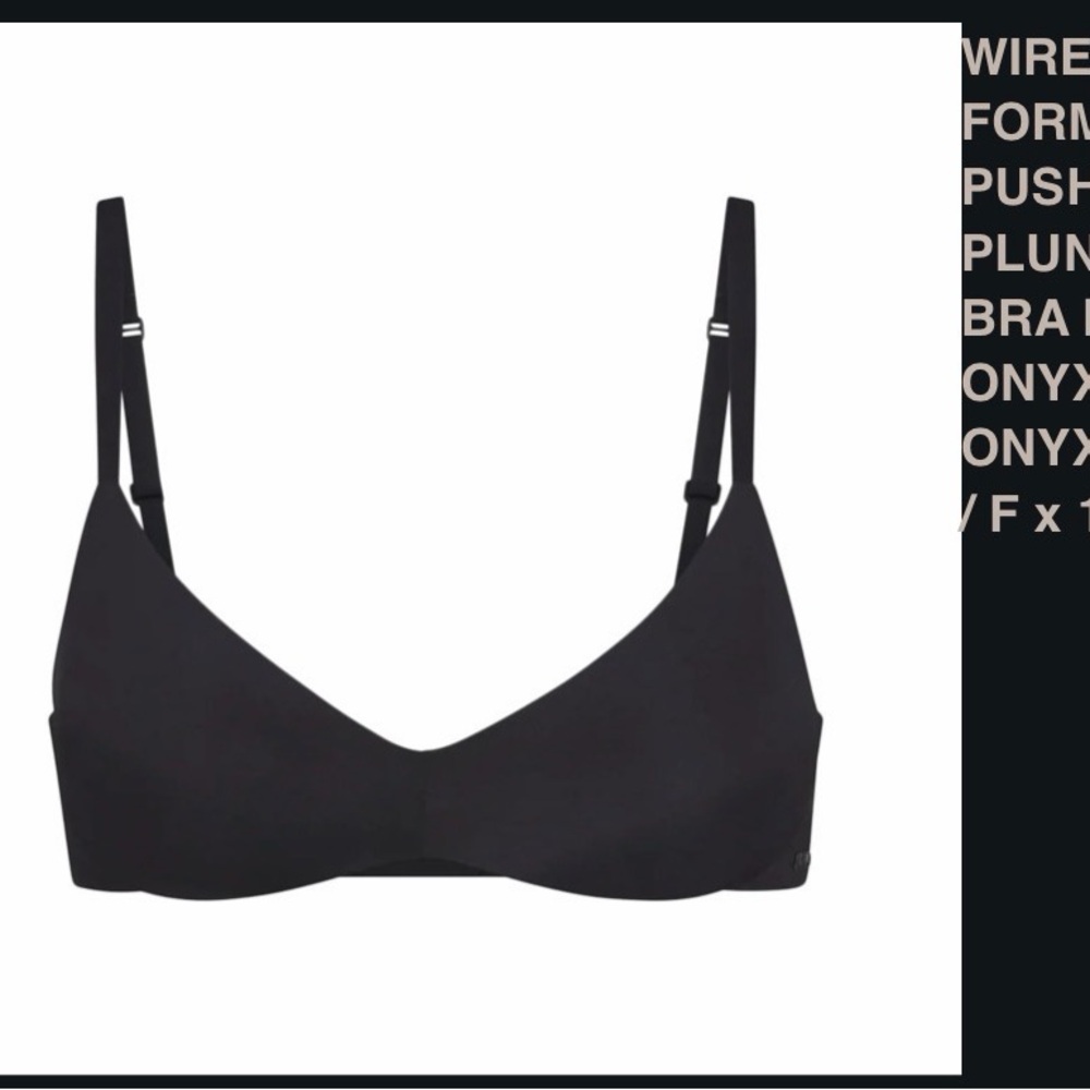 SKIMS Onyx Black Wireless Bra